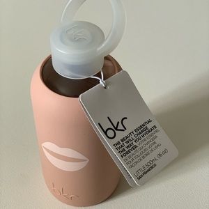 SOLD Bkr glass water bottle 16 oz SOLD